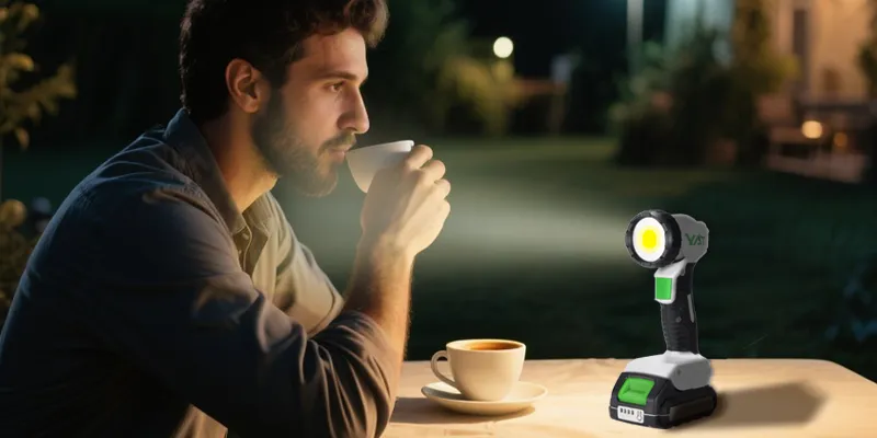 Portable  Flash light